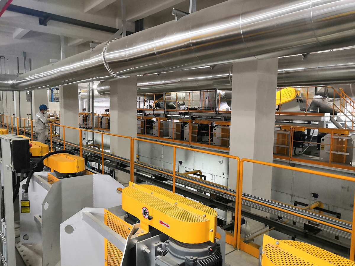 浙江衛星集團引進佰斯拓工業離心式風機