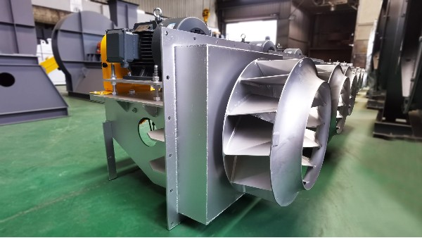 前傾式離心風機與后傾式離心風機的區別與選擇_佰斯拓